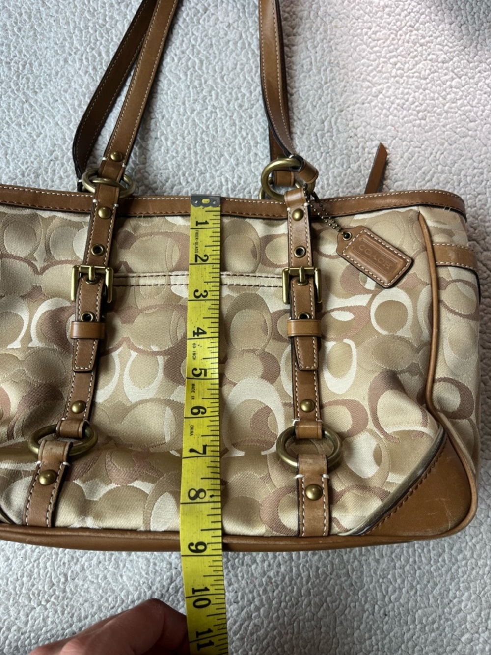 COACH SIGNATURE CANVAS TOTE BAG GOLD - Picture 7 of 10